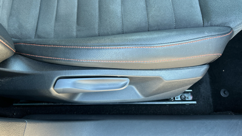 SEAT Ibiza 1.0 TSI 110 FR Sport 5dr Petrol Hatchback